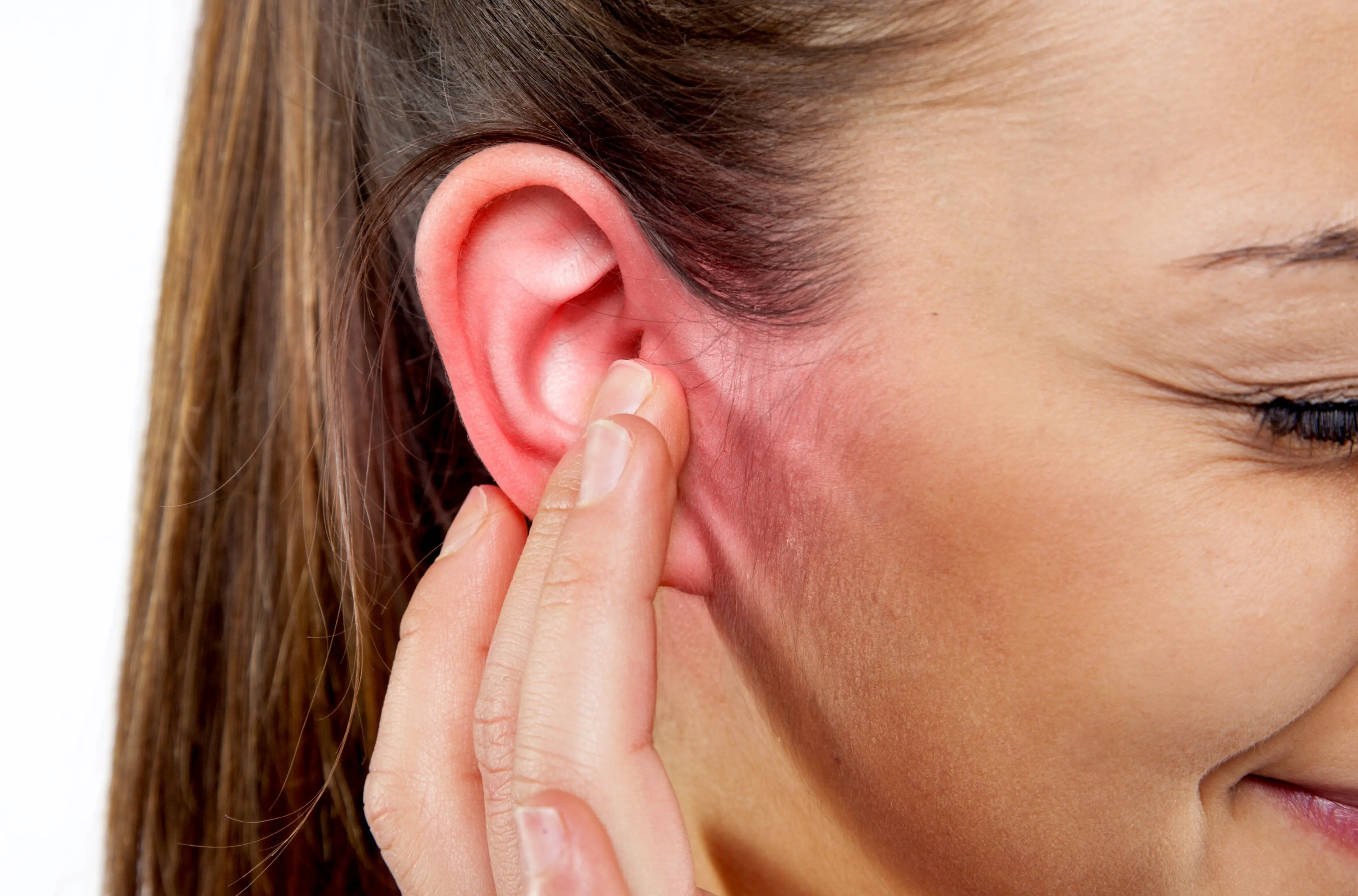 Kulak Enfeksiyonları Nedenleri ve Korunma Yolları